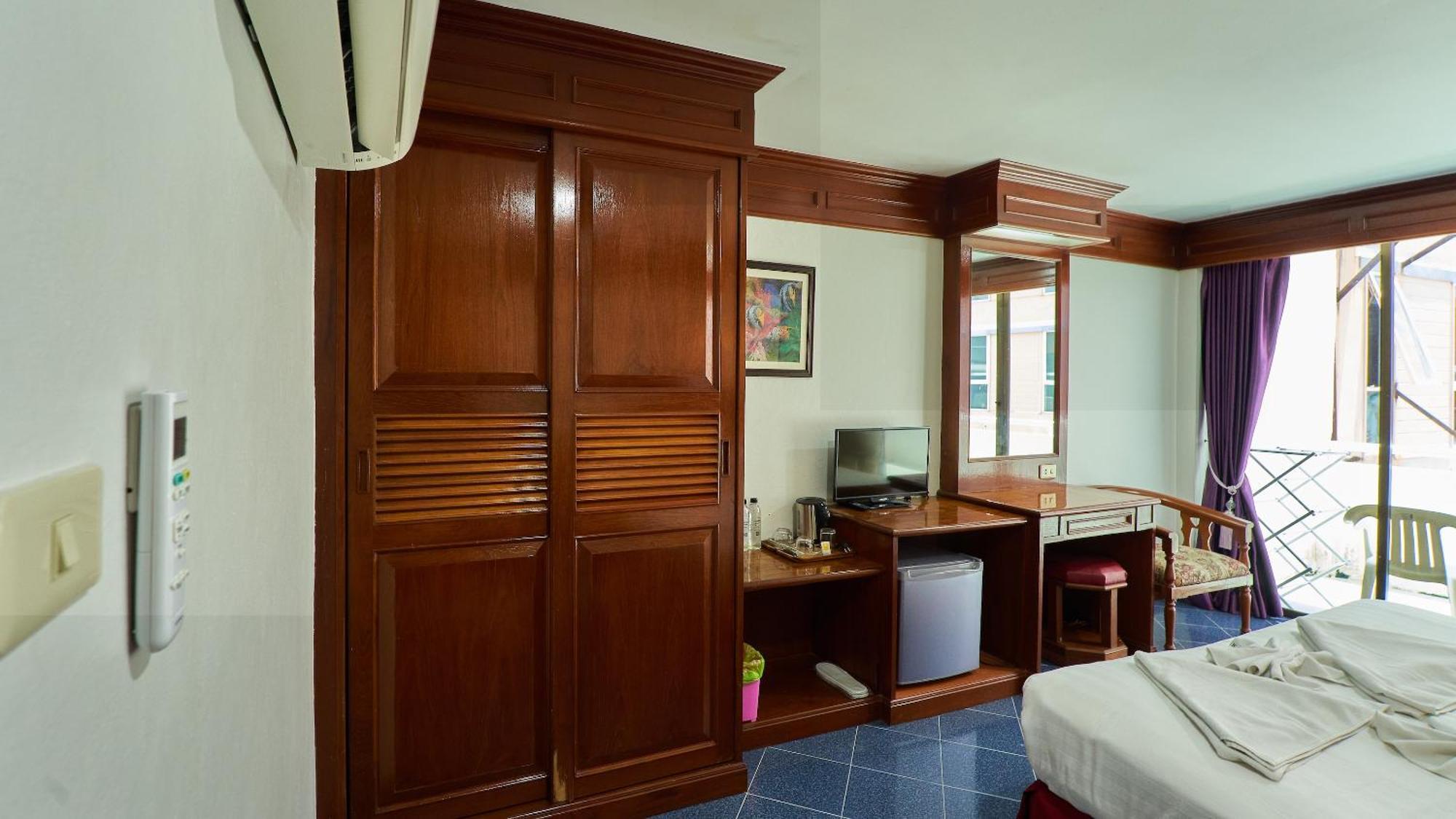 Lime Hotel Patong 객실 사진