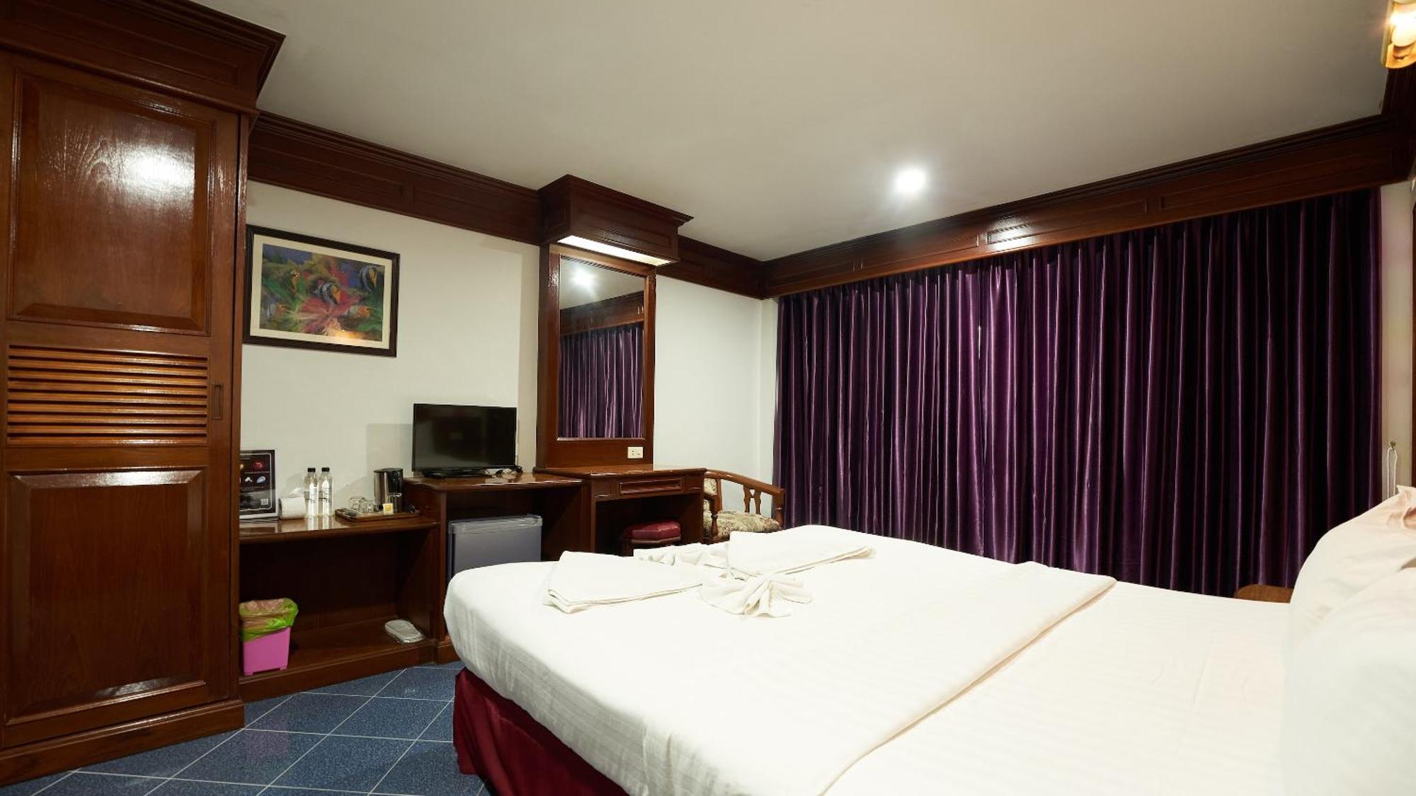 Lime Hotel Patong 객실 사진